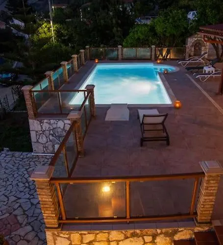 Aurelia Kefalonia 别墅 Angon