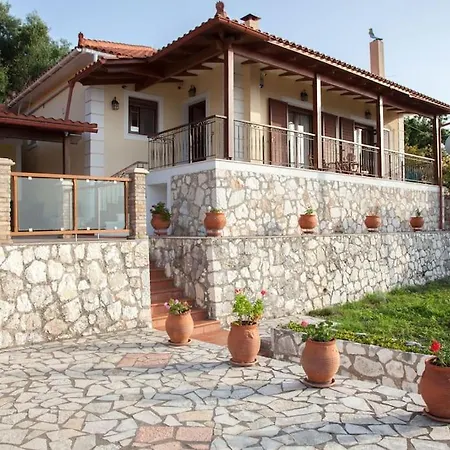 Aurelia Kefalonia * Angon